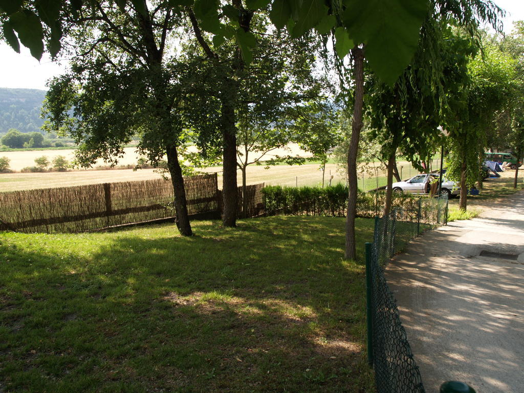 Camping Aínsa Εξωτερικό φωτογραφία