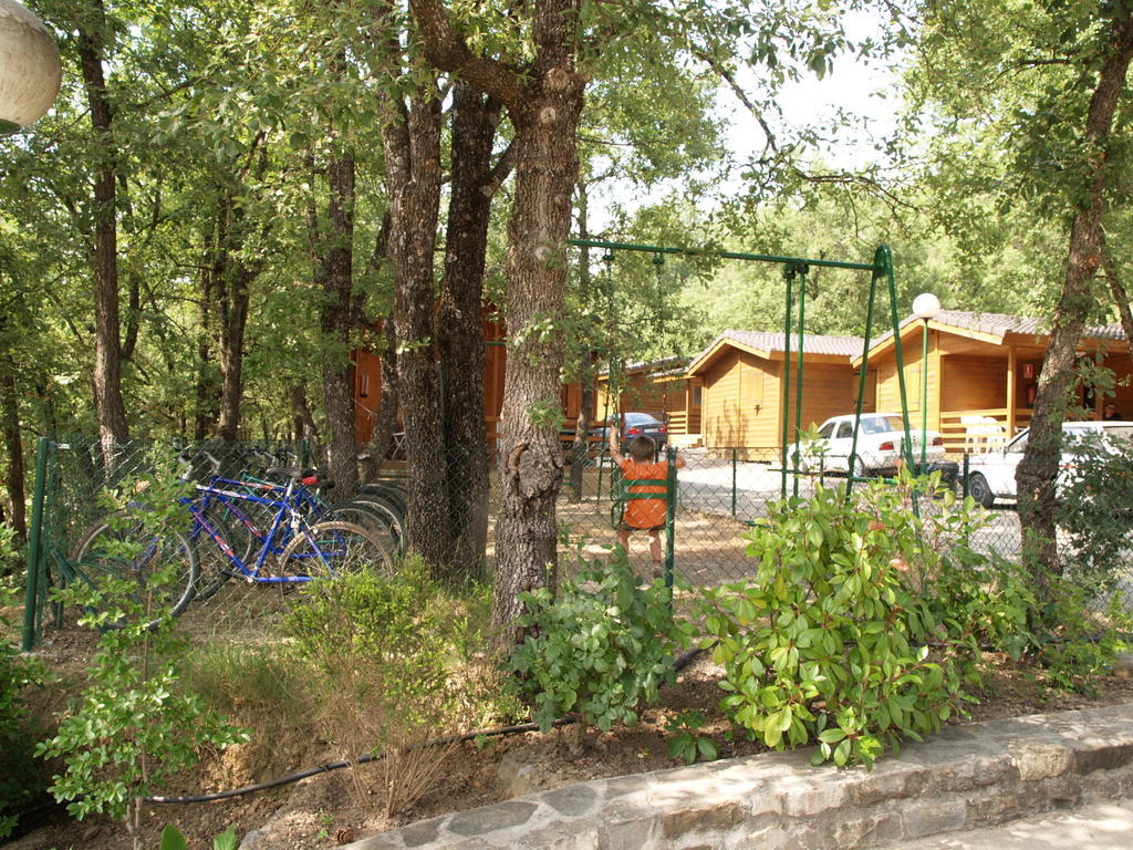 Camping Aínsa Εξωτερικό φωτογραφία